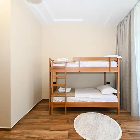 Hotel New York G Dajt Tirana
