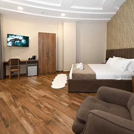 New York G Dajt 4* Tirana
