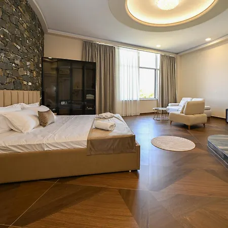 Hotel New York G Dajt Tirana